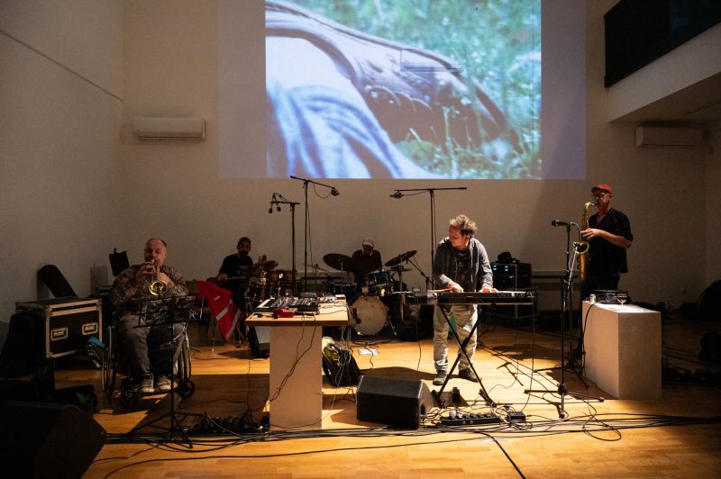Gentry Sultan koncert a Kracker házban (fotók)