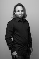  Mile Károly