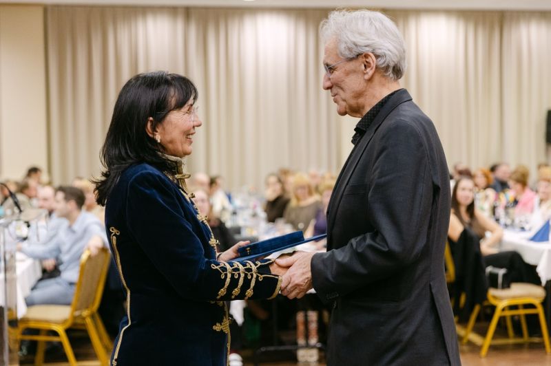 Kari díjazásban részesült oktatóink