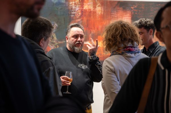 Énekes madarak: Oktatónk, Szilágyi Rudolf képzőművész és zenész kiállítása