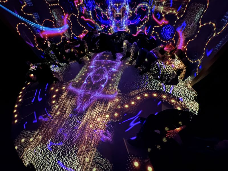 A Cinema Mystica kiállításon jártak a média design specializáció hallgatói 